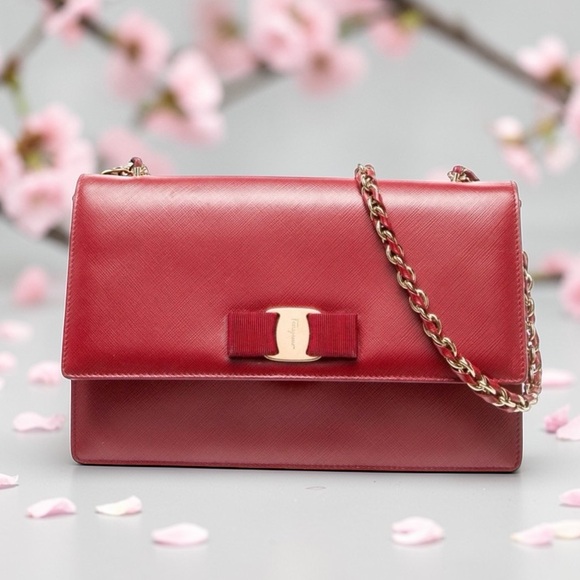 Salvatore Ferragamo Handbags - Salvatore Ferragamo Vara bow red leather crossbody bag